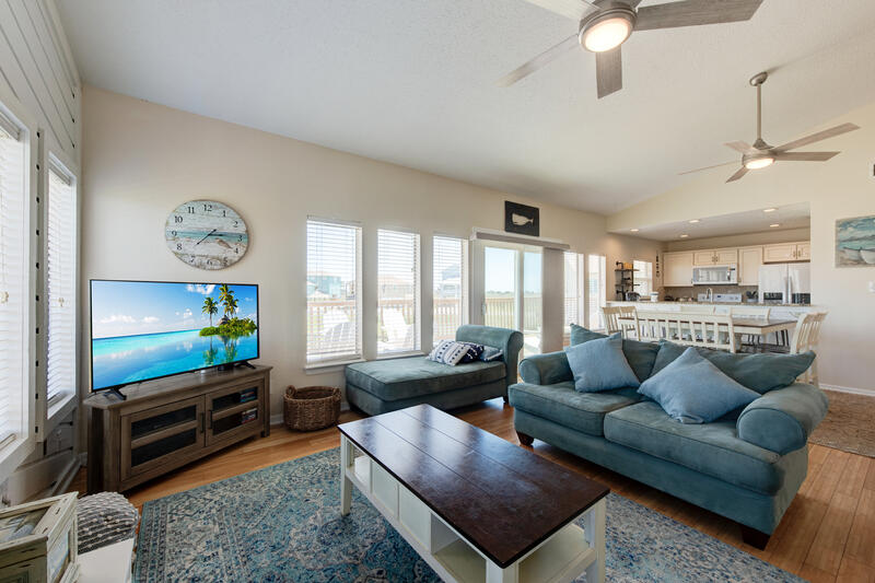 Living room with TV and coffee table